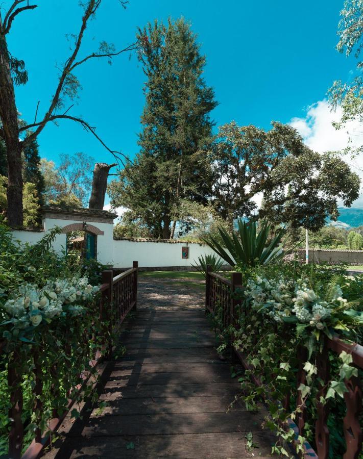 Hacienda Cusin Hotel Otavalo Buitenkant foto